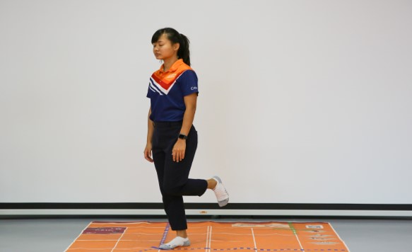 thumbnail_single leg balance